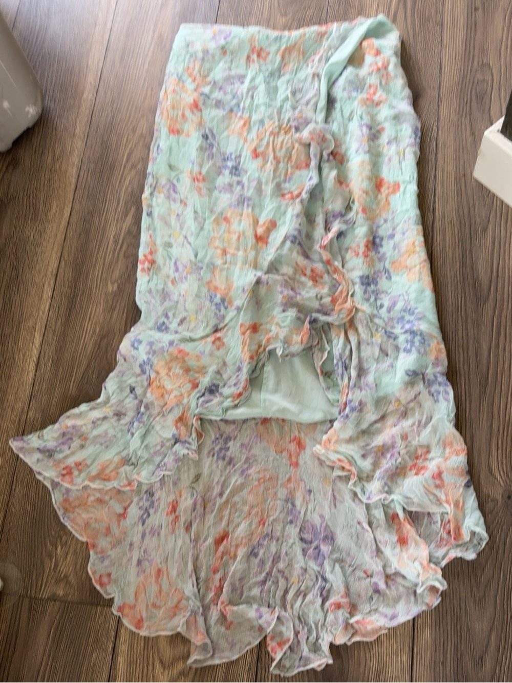 Alice + Olivia Floral Ruffle Asymmetrical Midi Skirt Size 8 Mint Green Silk-Look - Picture 6 of 13